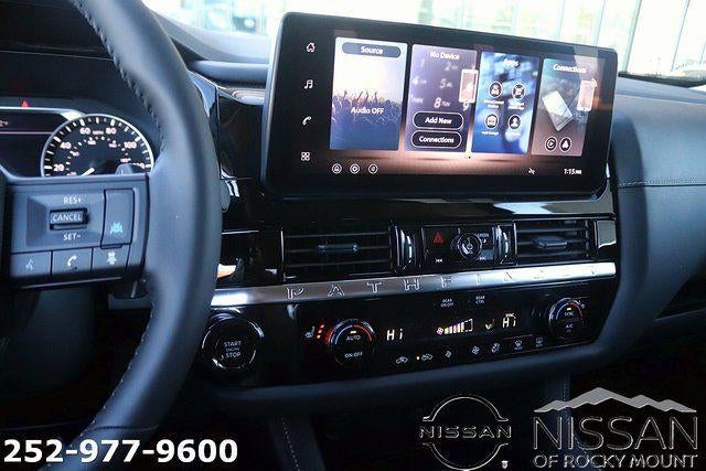 2026 Nissan Pathfinder SV 2WD