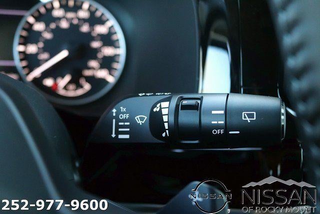 2026 Nissan Pathfinder SV 2WD