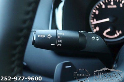 2026 Nissan Pathfinder SV 2WD