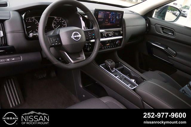 2026 Nissan Pathfinder SV 2WD