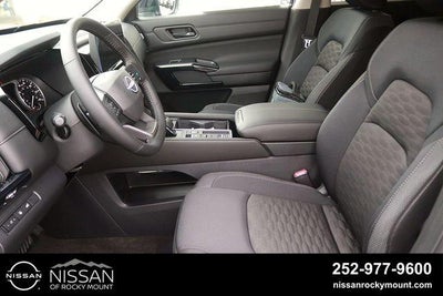 2026 Nissan Pathfinder SV 2WD