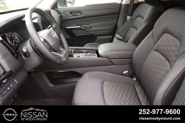 2026 Nissan Pathfinder SV 2WD