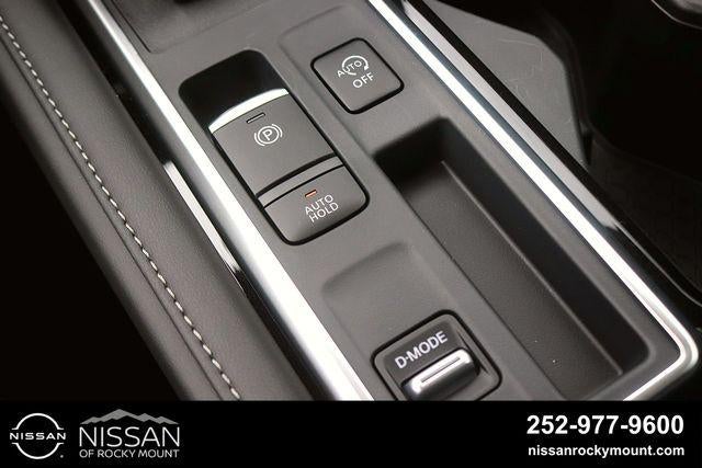 2026 Nissan Pathfinder SV 2WD