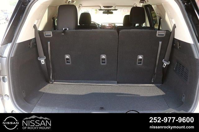 2026 Nissan Pathfinder SV 2WD