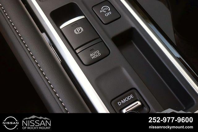 2026 Nissan Pathfinder SV 2WD