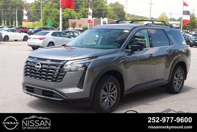 2026 Nissan Pathfinder SV 2WD