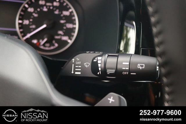 2026 Nissan Pathfinder SV 2WD