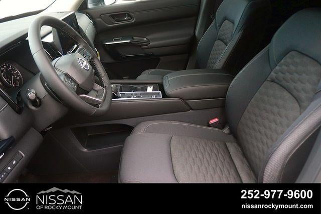 2026 Nissan Pathfinder SV 2WD