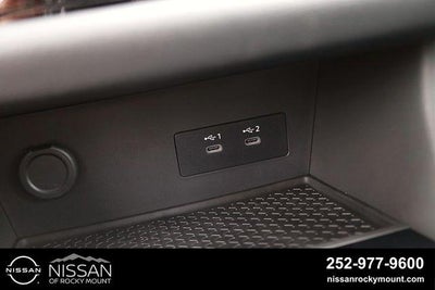 2026 Nissan Pathfinder SV 2WD