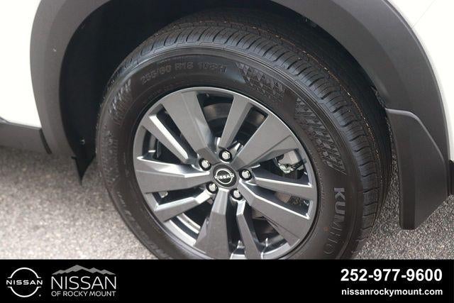 2026 Nissan Pathfinder SV 2WD