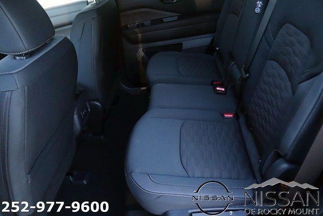 2026 Nissan Pathfinder SV 2WD