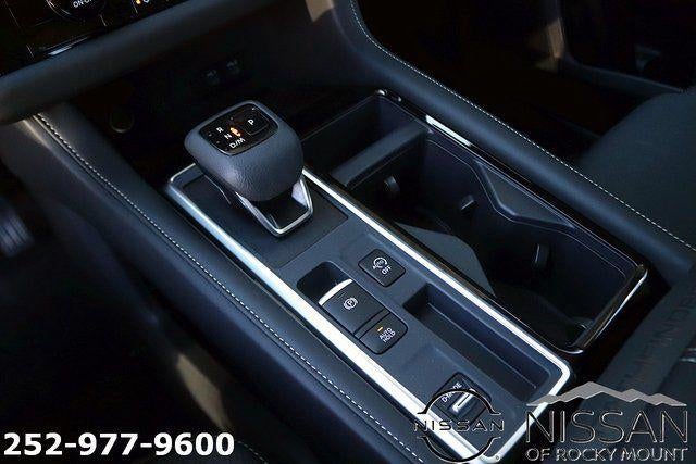 2026 Nissan Pathfinder SV 2WD