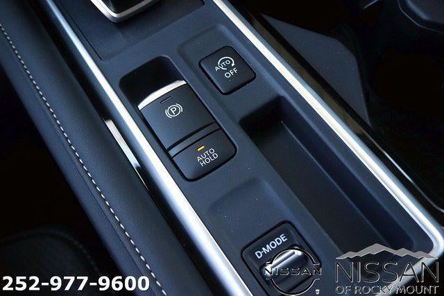 2026 Nissan Pathfinder SV 2WD