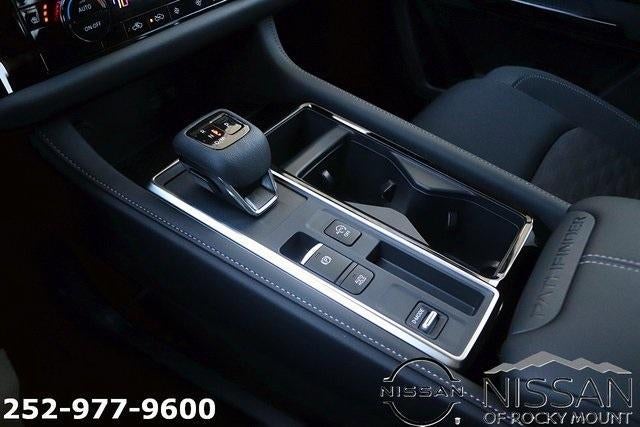 2026 Nissan Pathfinder SV 2WD