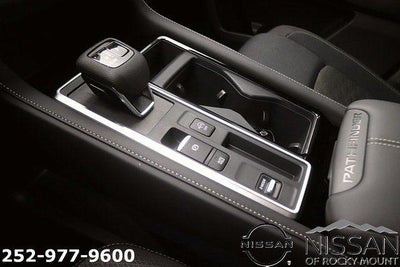 2026 Nissan Pathfinder SV 2WD