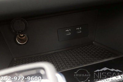 2026 Nissan Pathfinder SV 2WD