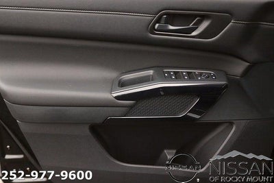 2026 Nissan Pathfinder SV 2WD