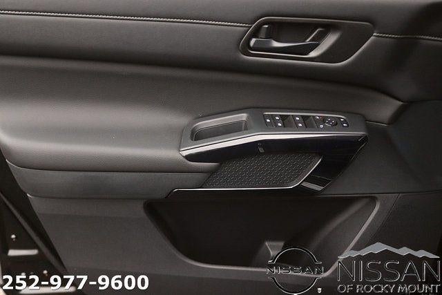 2026 Nissan Pathfinder SV 2WD