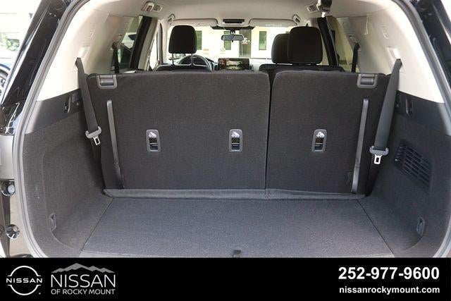 2026 Nissan Pathfinder SV 2WD
