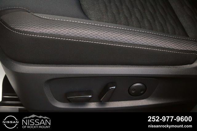 2026 Nissan Pathfinder SV 2WD