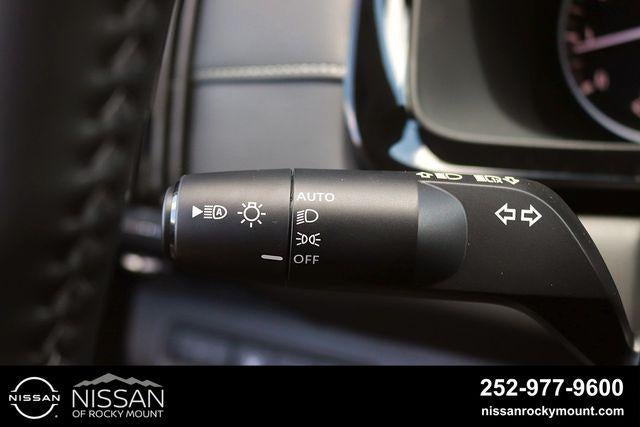 2026 Nissan Pathfinder SV 2WD