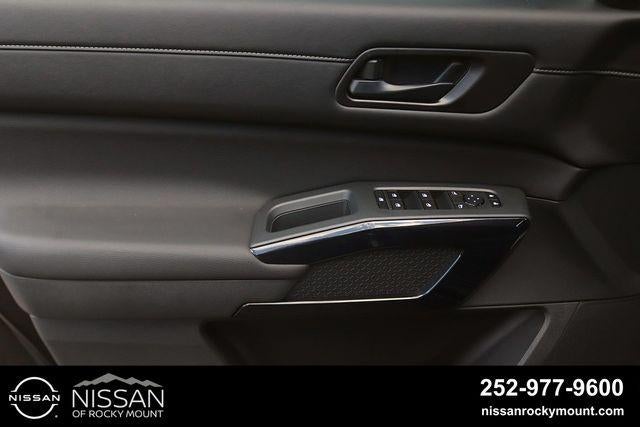 2026 Nissan Pathfinder SV 2WD
