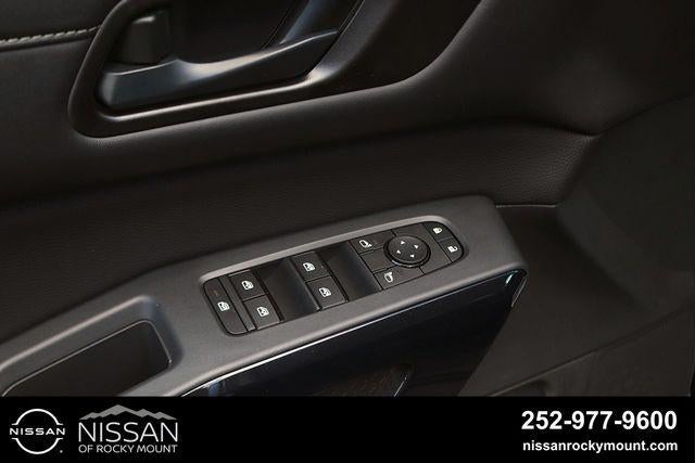 2026 Nissan Pathfinder SV 2WD