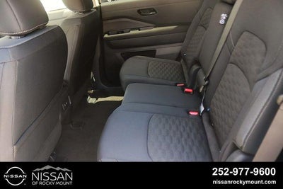 2026 Nissan Pathfinder SV 2WD
