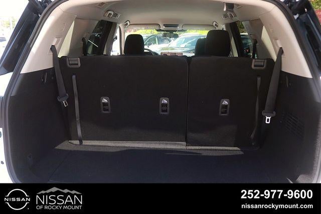 2026 Nissan Pathfinder SV 2WD