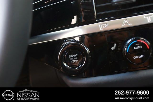 2026 Nissan Pathfinder SV 2WD