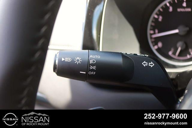 2026 Nissan Pathfinder SV 2WD