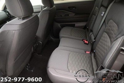 2026 Nissan Pathfinder SV 2WD