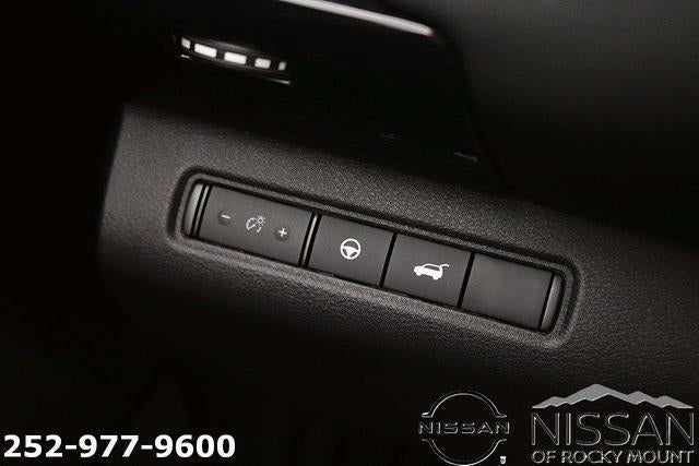 2026 Nissan Pathfinder SV 2WD