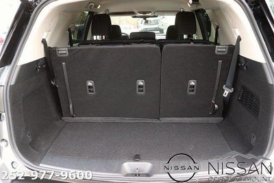 2026 Nissan Pathfinder SV 2WD