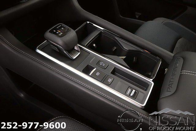 2026 Nissan Pathfinder SV 2WD