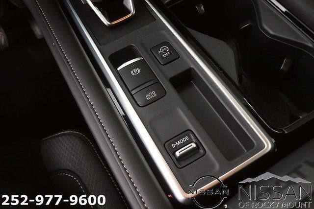 2026 Nissan Pathfinder SV 2WD