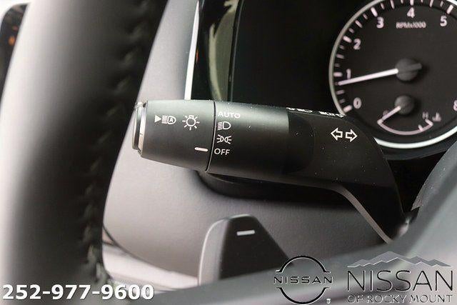 2026 Nissan Pathfinder SV 2WD