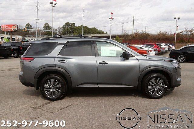 2026 Nissan Pathfinder SV 2WD