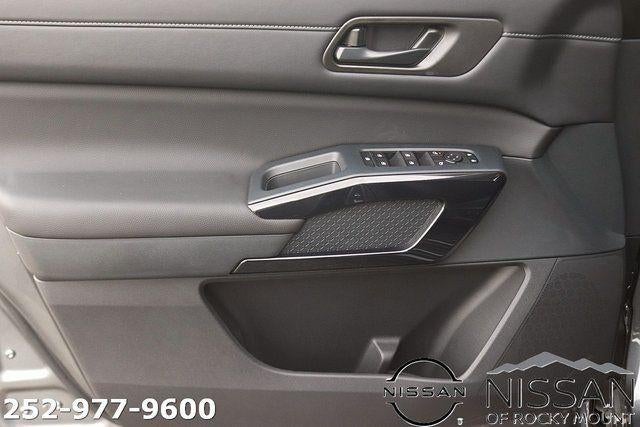 2026 Nissan Pathfinder SV 2WD