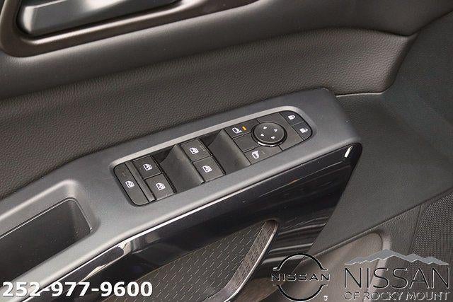 2026 Nissan Pathfinder SV 2WD