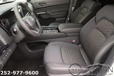 2026 Nissan Pathfinder SV 2WD