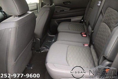 2026 Nissan Pathfinder SV 2WD