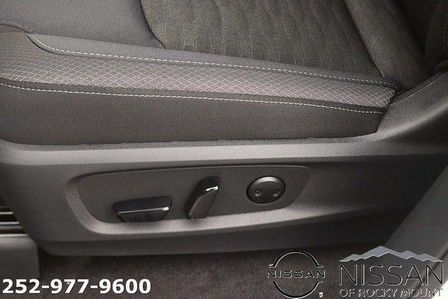 2026 Nissan Pathfinder SV 2WD