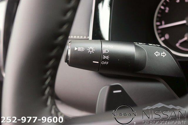 2026 Nissan Pathfinder SV 2WD