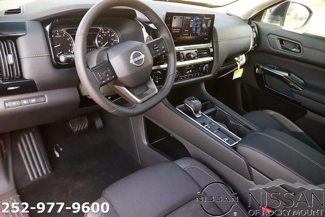 2026 Nissan Pathfinder SV 2WD