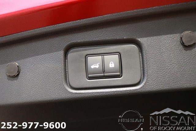 2026 Nissan Pathfinder SV 2WD