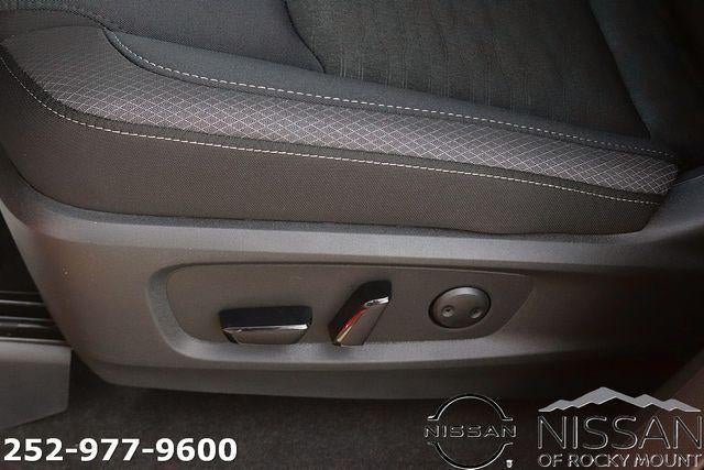 2026 Nissan Pathfinder SV 2WD