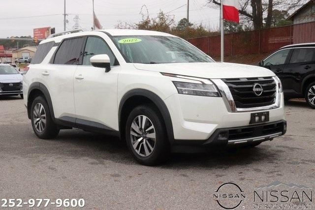 2022 Nissan Pathfinder SL 4WD