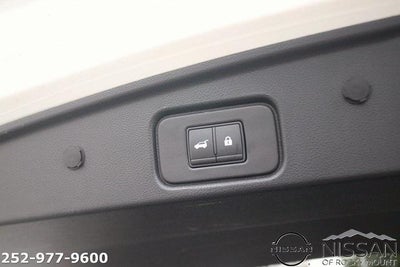 2022 Nissan Pathfinder SL 4WD