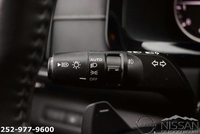 2022 Nissan Pathfinder SL 4WD